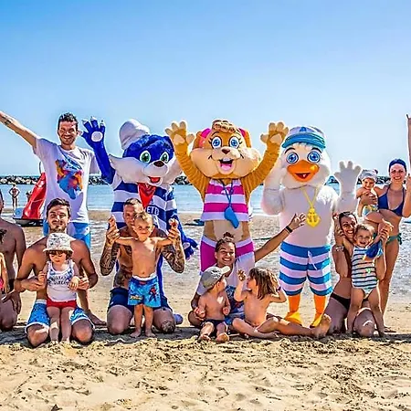 Loris - Valentini Family Village 3* San Mauro Mare