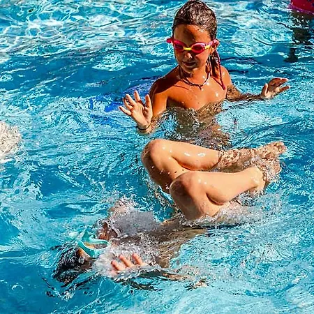 Loris - Valentini Family Village 3* San Mauro Mare